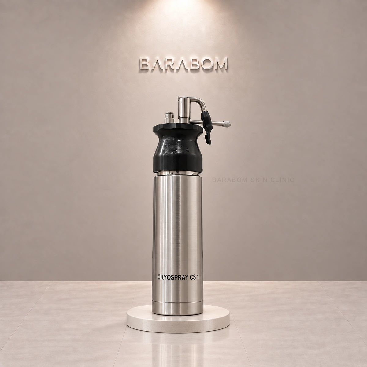 바라봄피부과에서 사용하는 냉동치료기 CRYOSPRAY CS 1 장비